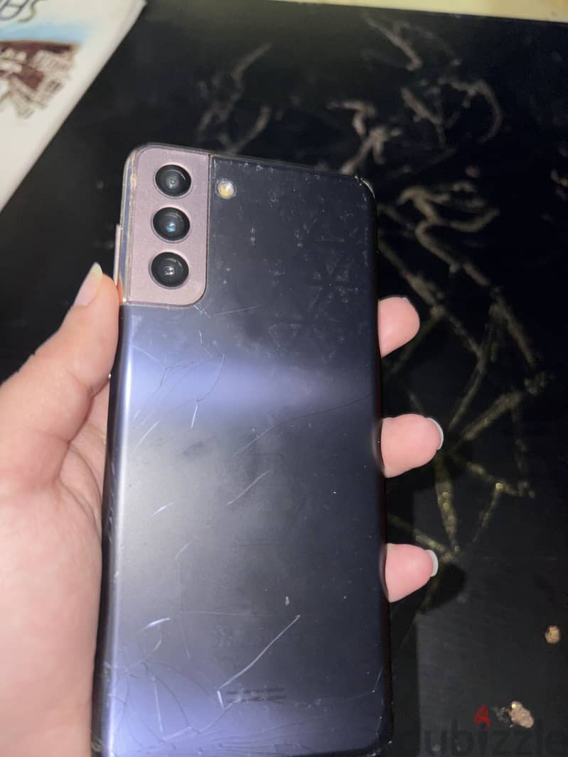 Samsung S21 Plus 4
