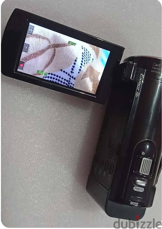 Sony HDR CX115 5