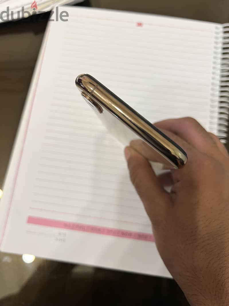 Apple - iPhone XS 4