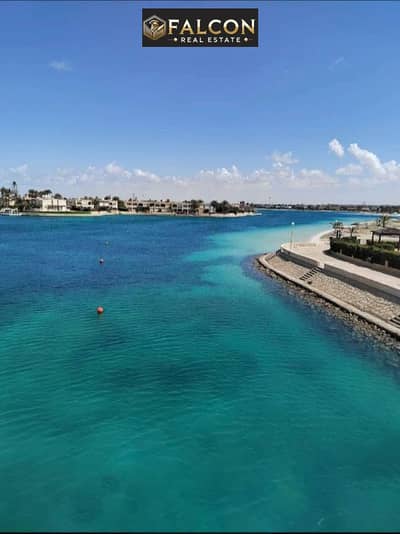 شاليه متشطب بفيو مباشر ع البحر + برافيت مارينا اليخوت فى راس الحكمة داخل قرية سولت من تطوير مصر - شاليهات للبيع فى الساحل الشمالي بالتقسيط