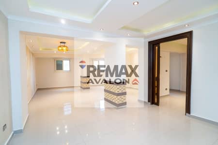 Apartment for sale 125 m Sidi Bishr (steps from the sea)
