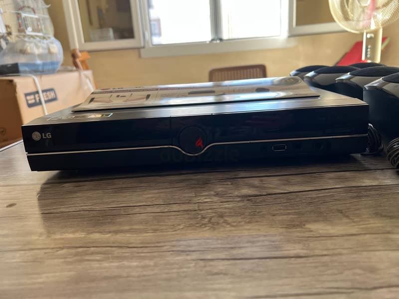 LG DVD receiver system 4