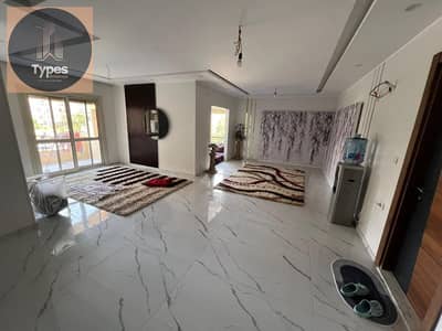 For sale, immediate delivery, 178 square meters, ultra-super-luxurious, with kitchen, air conditioning, and shutters, second floor with elevator, step