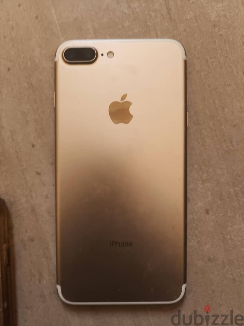 Apple - iPhone 7 Plus 1