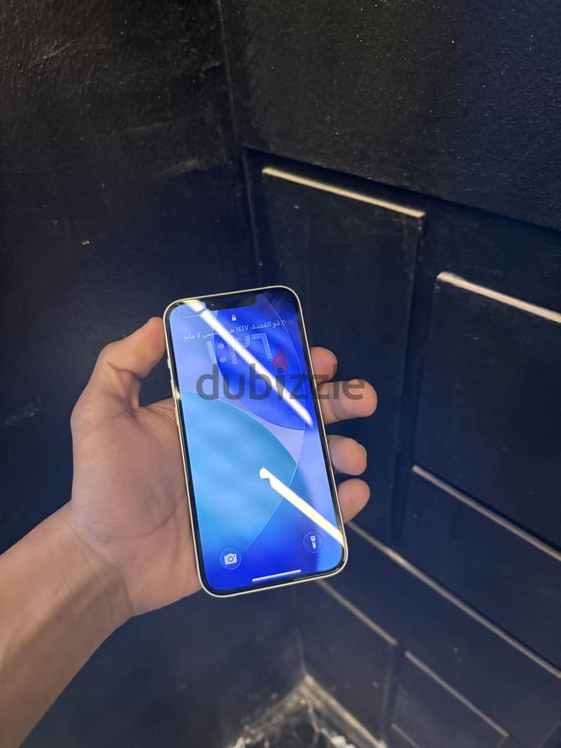 Apple - iPhone 13 1
