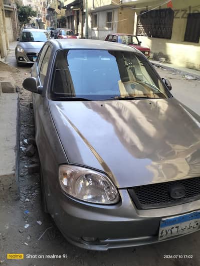 Hyundai Verna 2011