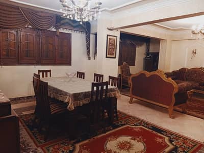 Apartment for sale directly from the owner, 120 sqm fully furnished, in the heart of Faisal off Al-Arish Street less than a minute from Haram