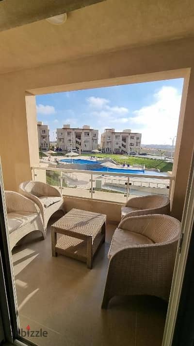 كابينة اول صف علي البحر بالفرش والتكيفات  في فلب راس الحكمة  Gaia - Kynd Cabanas