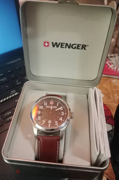 Wenger Terragraph Swiss Made 01.0541. 102 – Sapphire – حالة ممتازة
