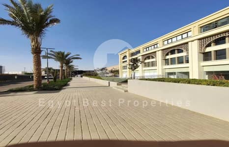 أقل من سعر الماركت مكتب 93 ريسيل في ميفيدا بيزنس بارك الجولدن سكوير للبيع Mivida Business Park