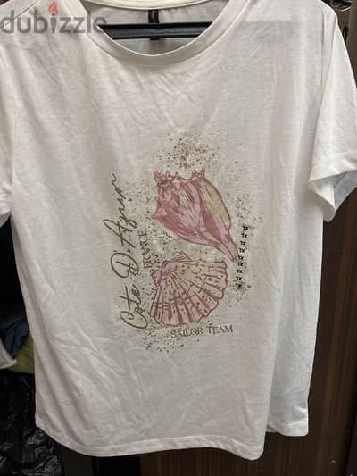 T-shirts for women from defacto