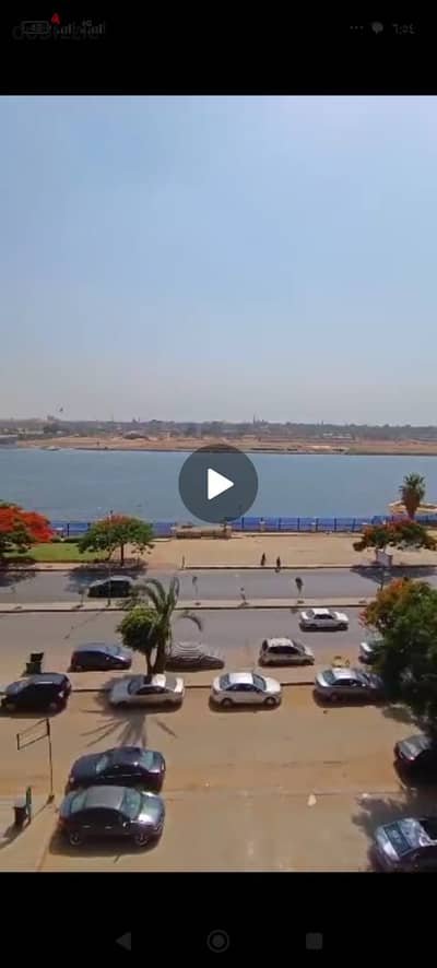 * Apartment for annual rent - Nile view directly | Corniche Maadi*   *Location:*  Corniche Maadi - Police Buildings  directly on the Nile    *Details:*  *Rent:* 20,000 EGP monthly  *Duration:* Annual rent  *Floor:* Fifth  *Division:* 2 rooms + 2 bathrooms + two-part reception  *