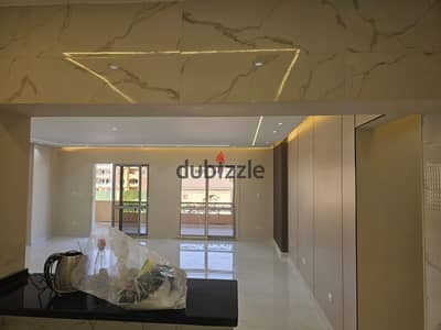 شقة للبيع في الخمايل 3 غرف double view ، تشطيب الترا سوبر لوكس