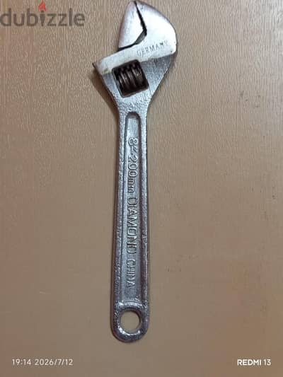 مفتاح انجليزي مقاس 8*200 mm