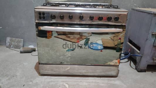 بوتجاز يونيفرسال خمس عيون