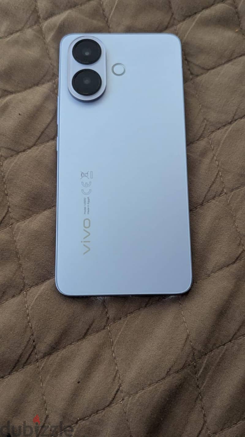 Vivo V60 3