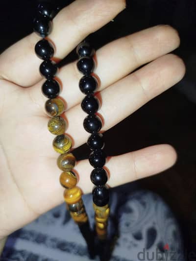 عقد احجار