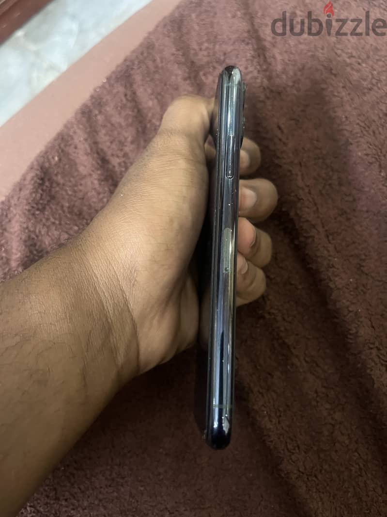 Apple - iPhone 11 Pro 1