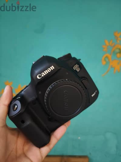 Canon 5D mark 3 + lens 24-105 F4