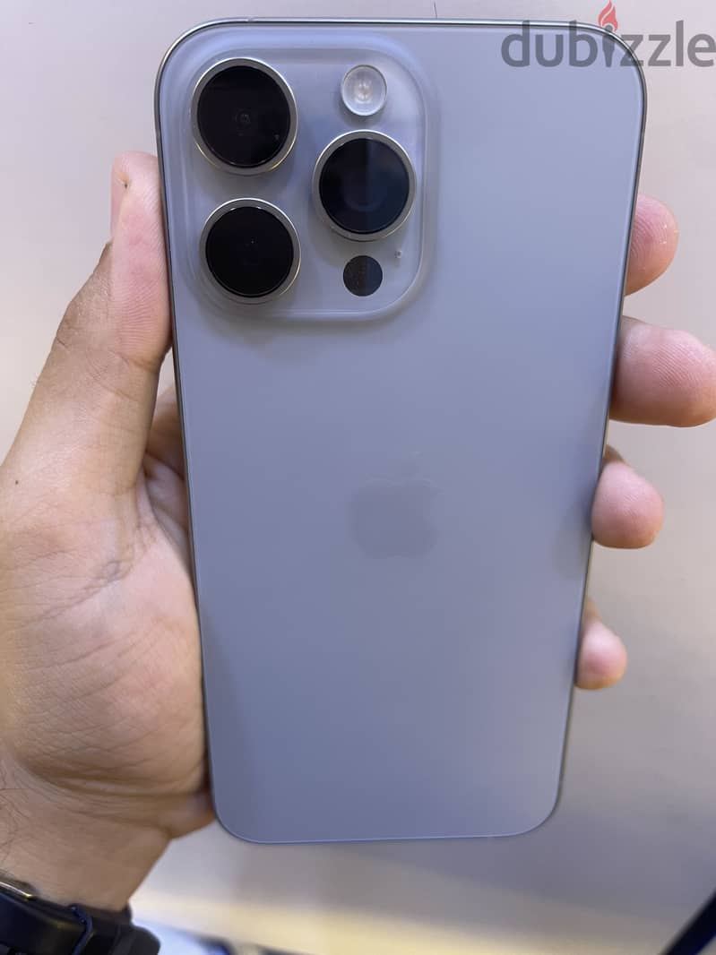 Apple - iPhone 15 Pro Max 2