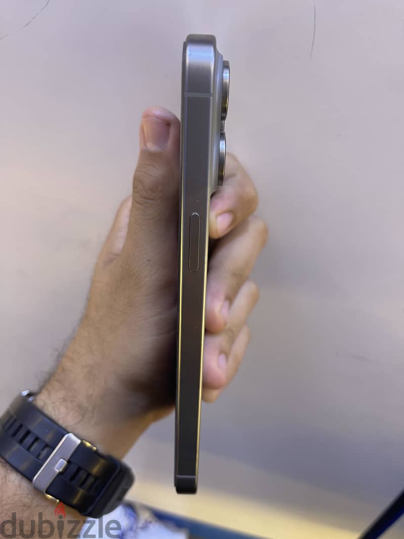 Apple - iPhone 15 Pro Max 5