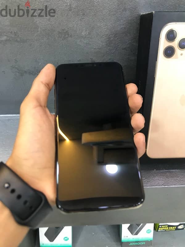 iphone 11 pro max 3