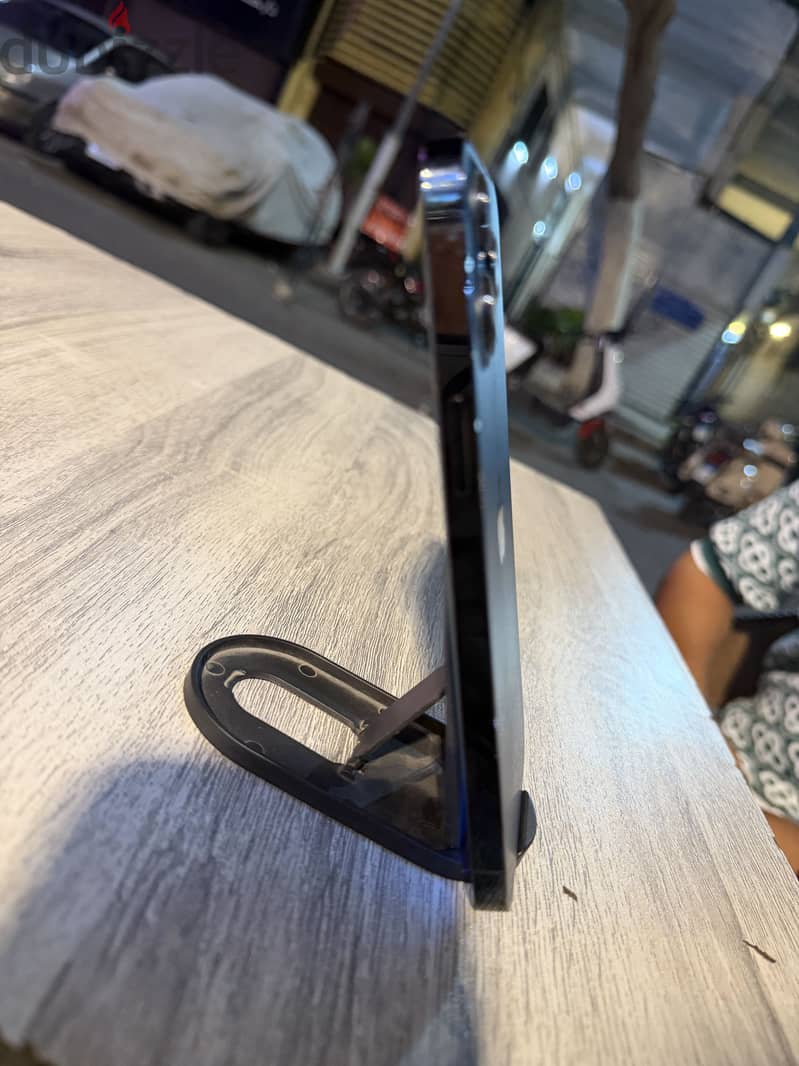 Apple - iPhone 12 Pro Max 3