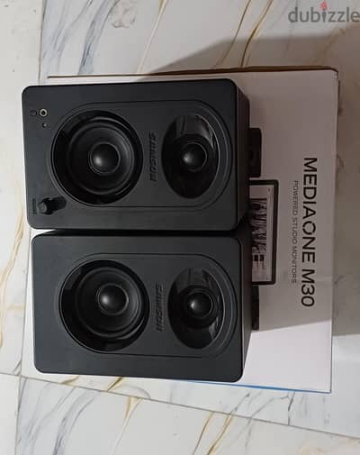 Samson MediaOne M30 –سماعات ستريو