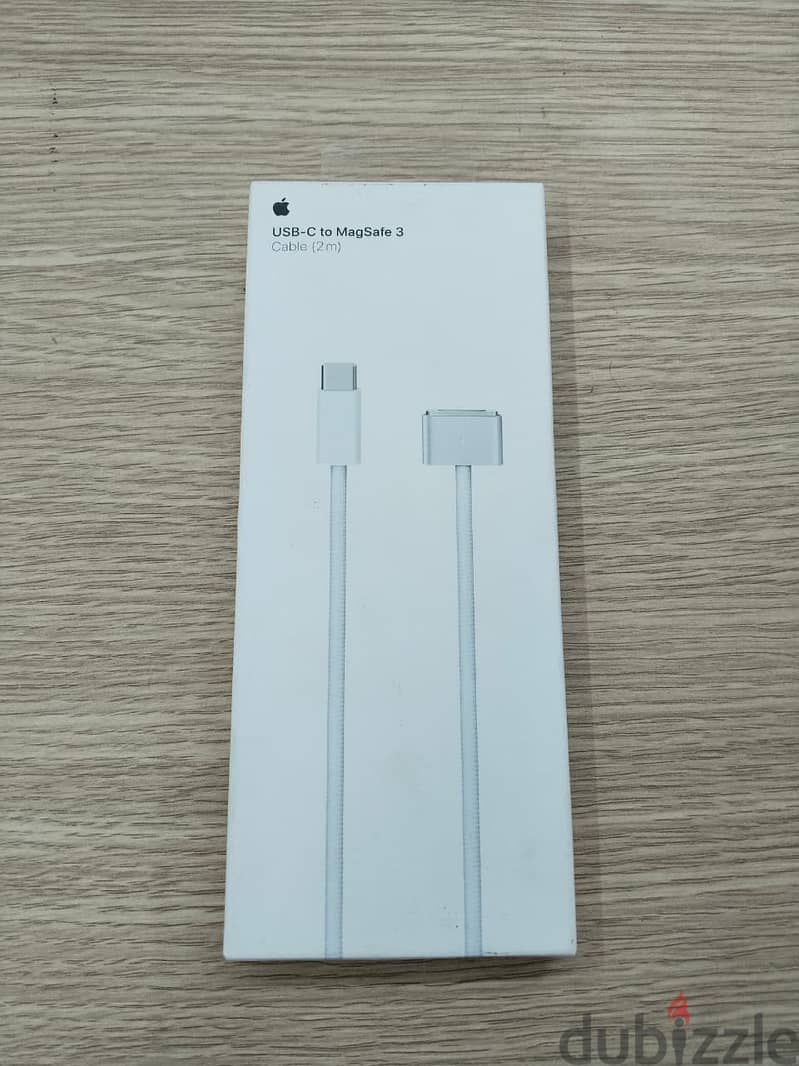 Macbook adaptors 1