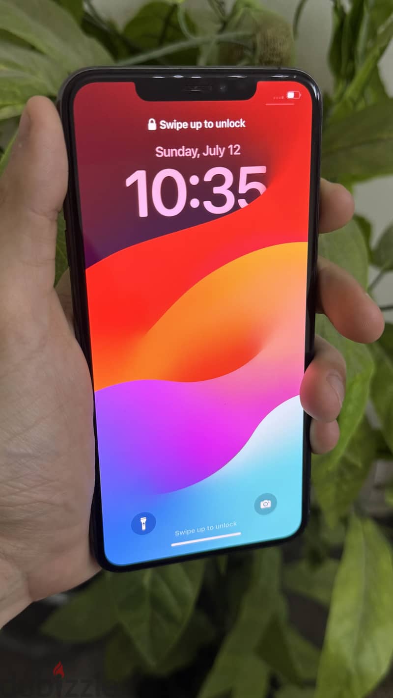 Apple - iPhone XS Max 1