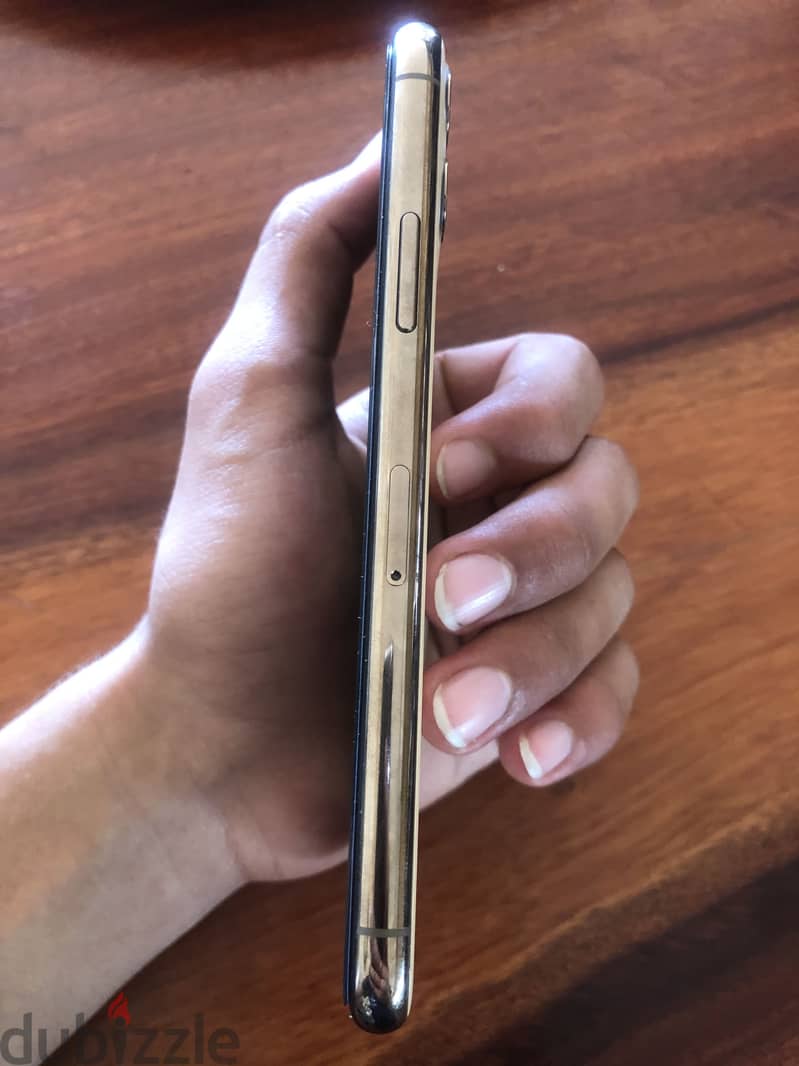 Apple - iPhone 11 Pro 3