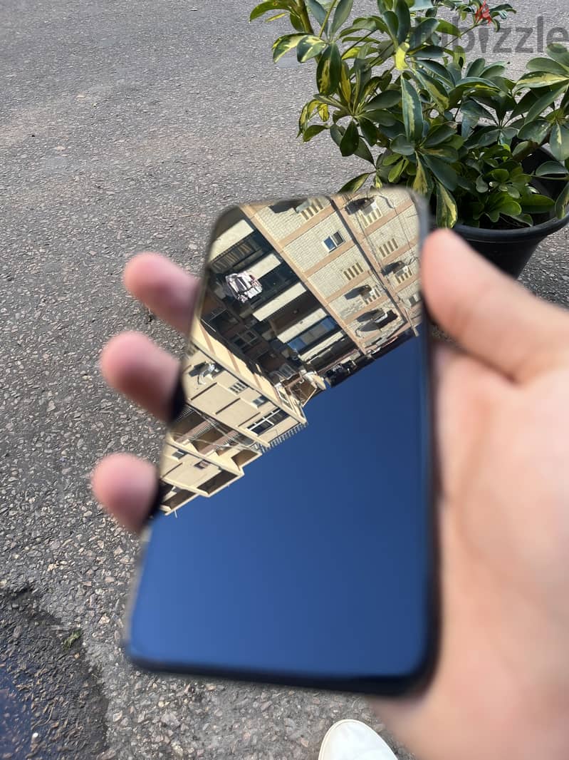Apple - iPhone XS 1