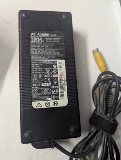 شاحن IBM اورجينال بقدره 16v- 7.5A