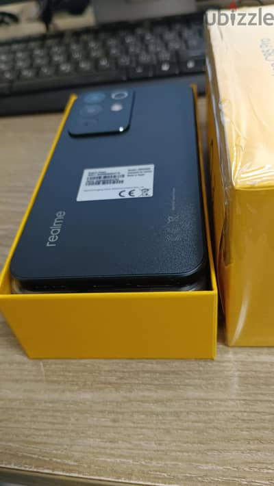 Realme c85 pro dual sim - 256gb, 8gb. . .