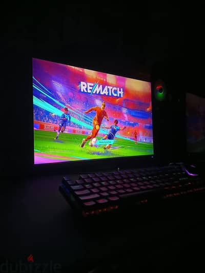 pc للبيع بسعر ممتاز