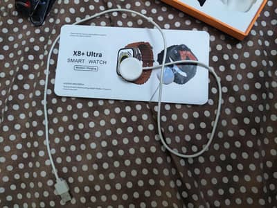 ساعه x8 ultra بحاله جيده جدا جدا الساعه استخدمت ٣ مرات فقط