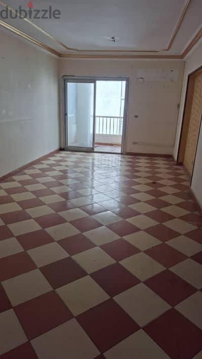 لعروسين قانون جديد. . خطوات للبحر.  ظباط. مصطفي كامل الاستثماري١٢ الف