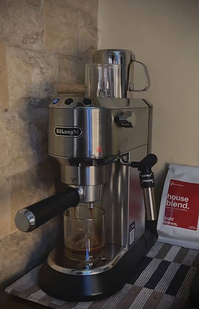 De'Longhi ec685. w dedica style espresso