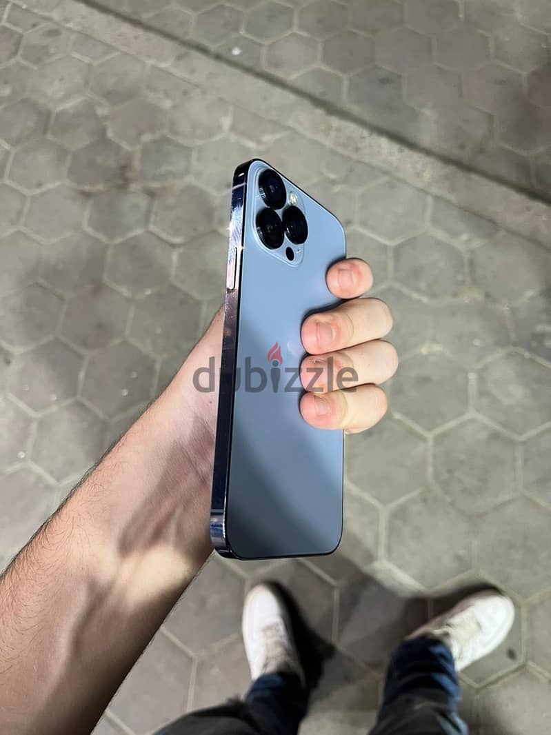 Apple - iPhone 13 Pro Max 1
