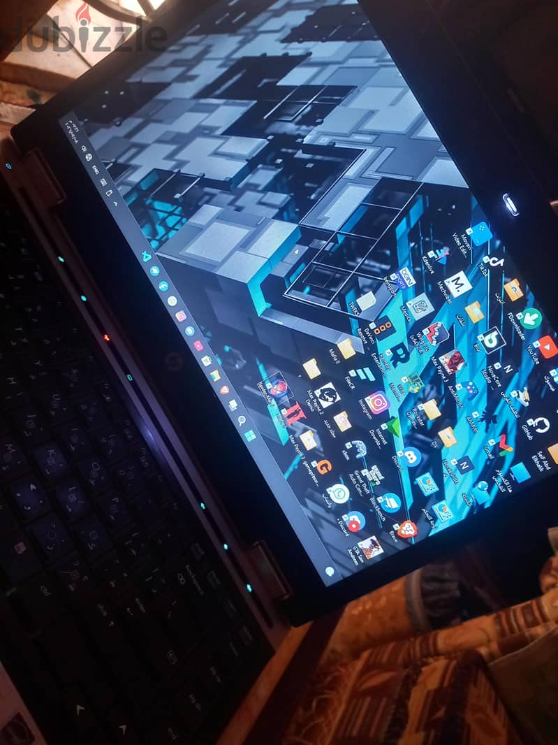 hp elitebook 8840p 6