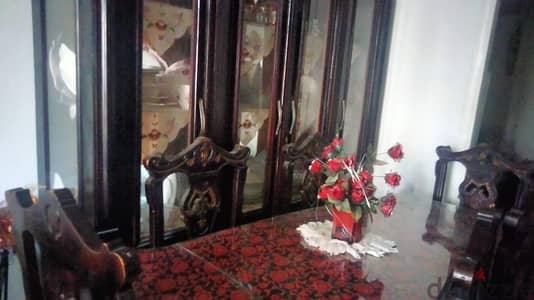 عاوزه ابيع نيش وسفره
