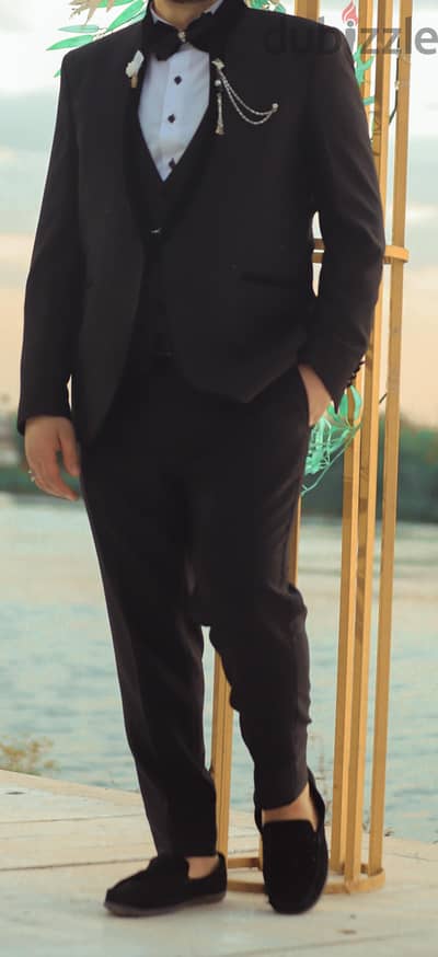 بدلة عريس حديثة