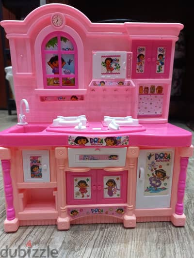 مطبخ باربي ألعاب أطفال دبل (Dora Explorer) بالملحقات - حالة ممتازة