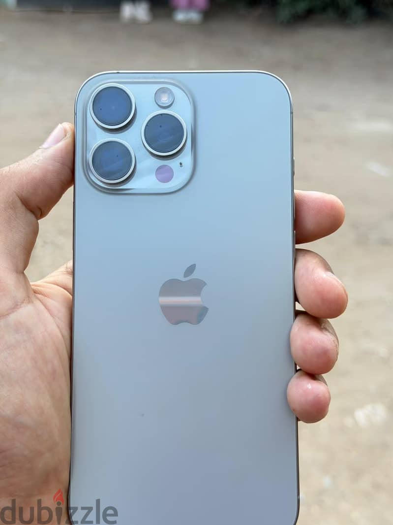 Apple - iPhone 16 Pro Max 4