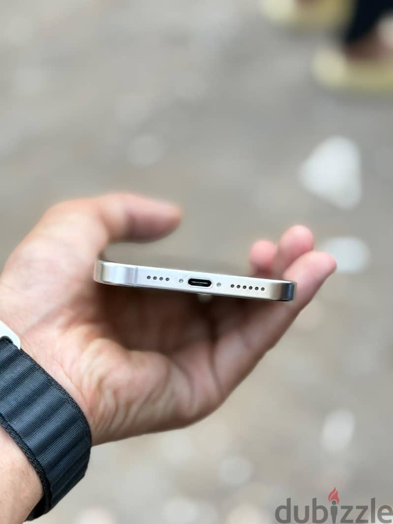 Apple - iPhone 16 Pro Max 5