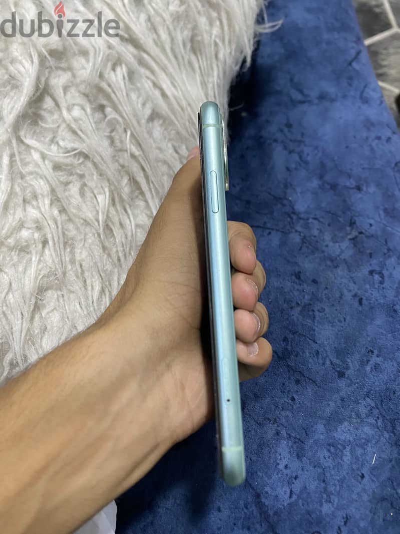 Apple - iPhone 11 3