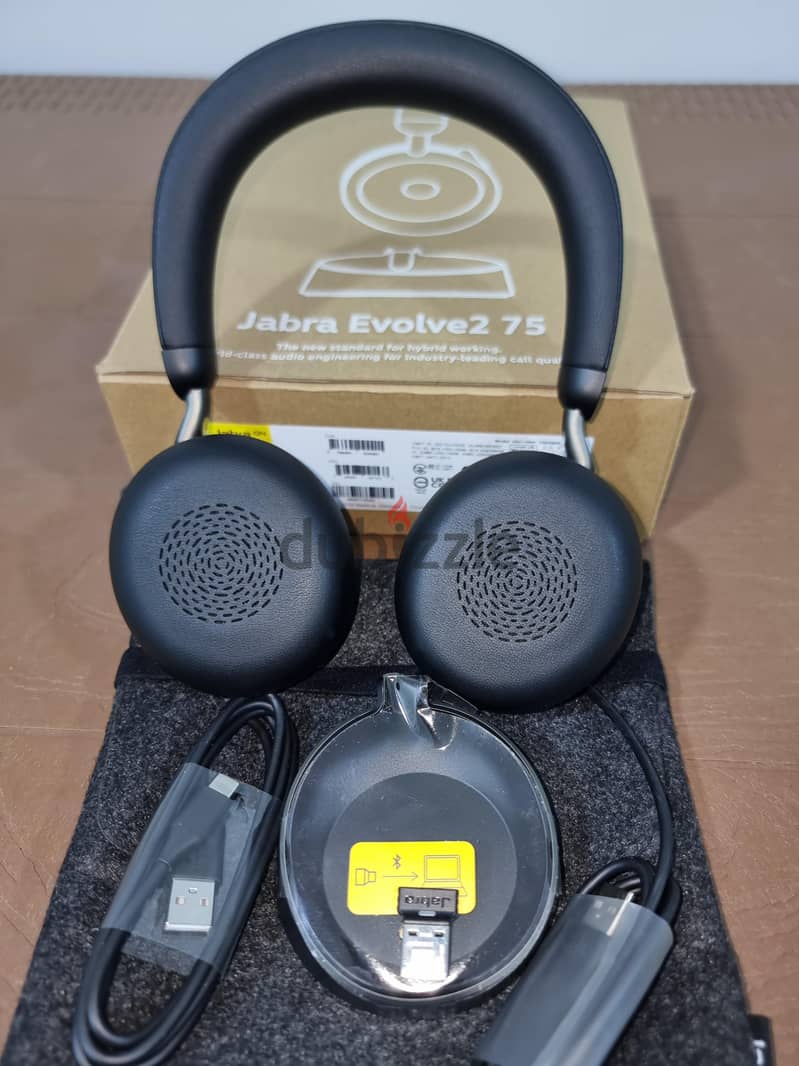 jabra evolve2 75 Wireless Headset 3