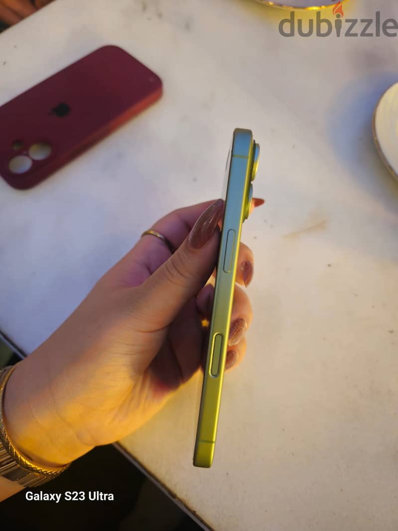 Apple - iPhone 17 2