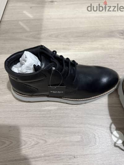 Men shoes half boat
