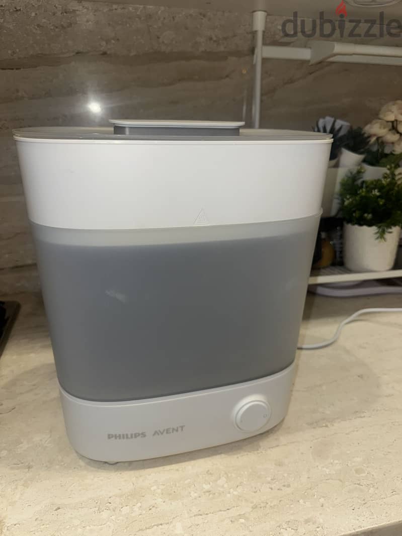 Bottle sterilizer 1